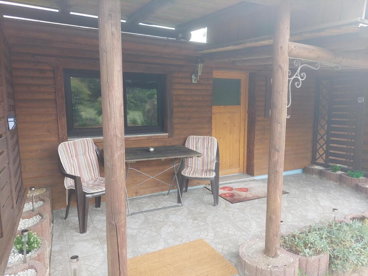 Ferienwohnungen! Kleine Bungalows Mit Terrasse! Stockhausen-Illfurth المظهر الخارجي الصورة